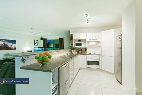 Property photo of 16 Blue Mountain Crescent Warner QLD 4500