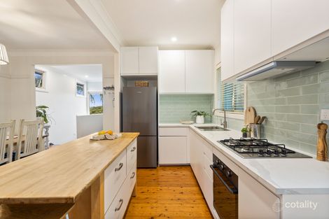 Property photo of 28 Prospect Street Mount Saint Thomas NSW 2500