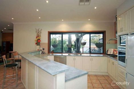 Property photo of 4 Earls Court Craigburn Farm SA 5051