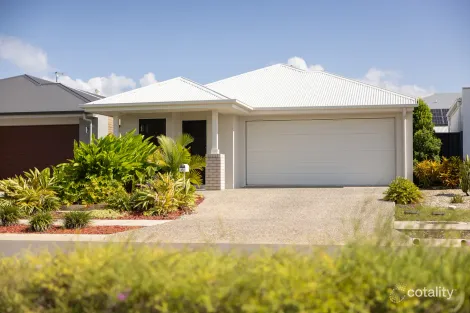 Property photo of 6 Coolum Parade Newport QLD 4020