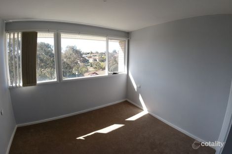 Property photo of 18 Middlemiss Place Windradyne NSW 2795