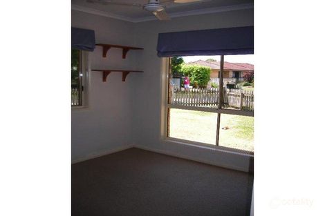 Property photo of 14 Lakeside Court Torquay QLD 4655