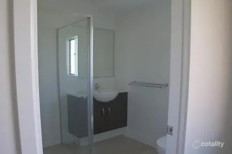 Property photo of 33 Arburry Crescent Brassall QLD 4305