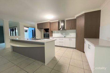 Property photo of 5/2 Barnstaple Street Torquay QLD 4655