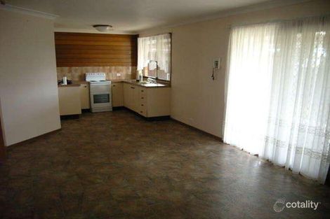 Property photo of 27 Winsome Avenue Plumpton NSW 2761