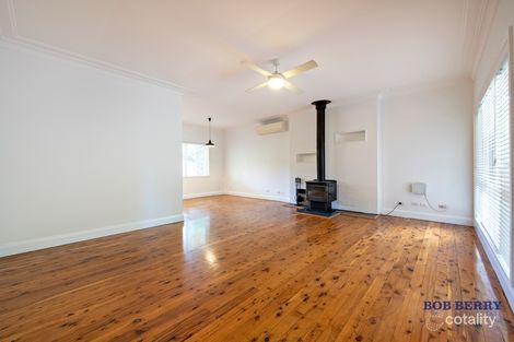 Property photo of 11 Roycox Crescent Dubbo NSW 2830