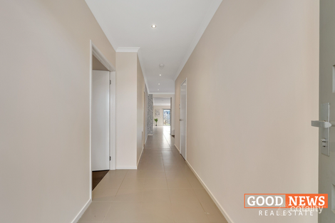 Property photo of 14 Heathcote Road Manor Lakes VIC 3024