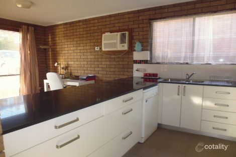 Property photo of 1/8 Mosbri Crescent The Hill NSW 2300