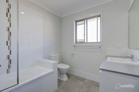 Property photo of 1/26 Annabelle Way Gleneagle QLD 4285