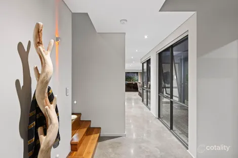 Property photo of 6A Highlands Road North Perth WA 6006