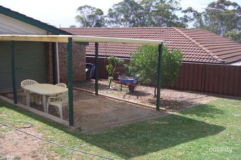 Property photo of 5 Claudius Place Rosemeadow NSW 2560