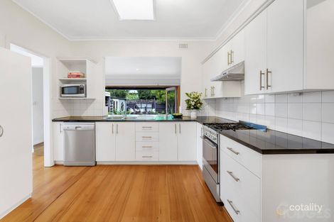 Property photo of 3 Waratah Avenue Mordialloc VIC 3195