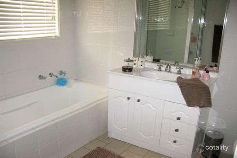 Property photo of 9 Canadian Place Kearns NSW 2558