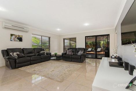 Property photo of 7 Cranberrie Crescent Pimpama QLD 4209
