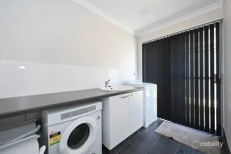 Property photo of 127 Aviator Boulevard Clarkson WA 6030