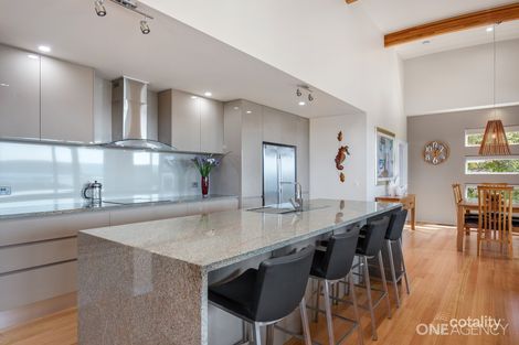Property photo of 19 Maori Place Akaroa TAS 7216