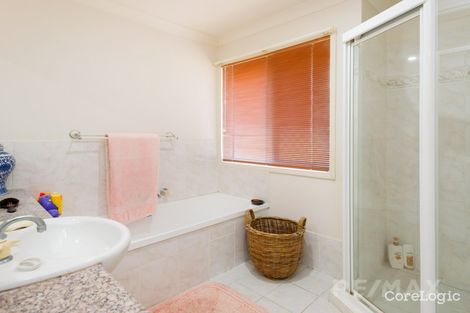 Property photo of 18 North Shore Avenue Varsity Lakes QLD 4227
