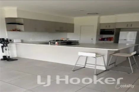 Property photo of 6A Dunisla Street Sanctuary Point NSW 2540