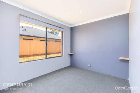 Property photo of 1/21 Clover Approach Seville Grove WA 6112