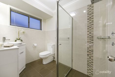 Property photo of 16 Taranaki Court Greenwith SA 5125