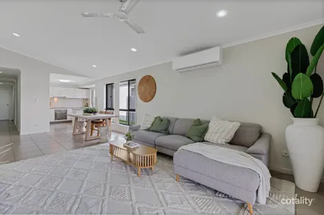 Property photo of 7 Coonowrin Crescent Mountain Creek QLD 4557