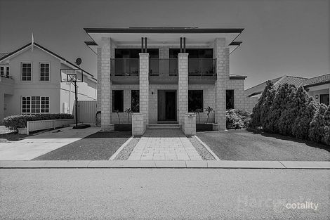 Property photo of 28 Stamford Crescent Secret Harbour WA 6173