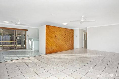 Property photo of 2 Gum Court Bushland Beach QLD 4818