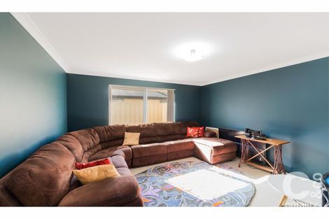 Property photo of 12 Dewsbury Drive Bertram WA 6167
