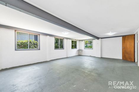 Property photo of 17 Claymeade Street Wynnum QLD 4178