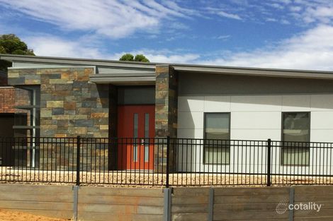 12b Mcewen Dr, Loxton, SA 5333