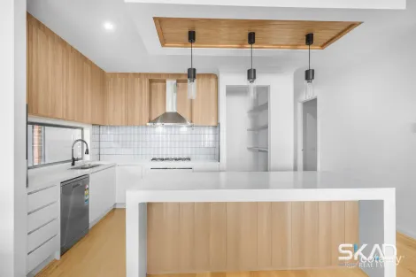 Property photo of 90 Farm Crescent Donnybrook VIC 3064