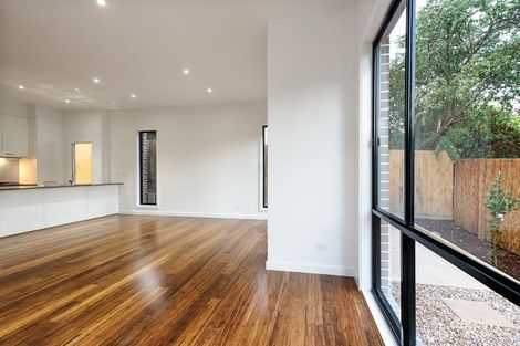Property photo of 1A Tarrangower Avenue Mitcham VIC 3132