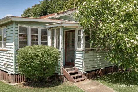 44 Alford St, Mount Lofty, QLD 4350