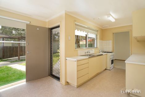 Property photo of 33 Fahey Crescent Yallambie VIC 3085