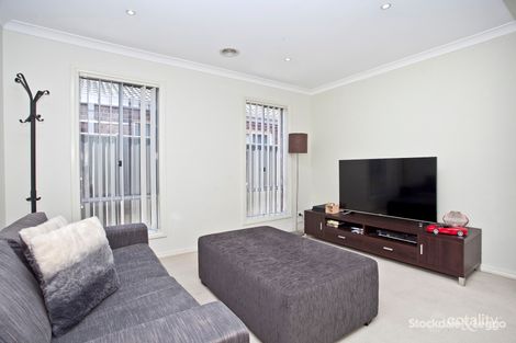 Property photo of 25 Bentley Drive Deer Park VIC 3023