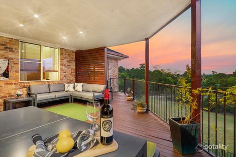 Property photo of 10 Baker Drive Tenambit NSW 2323
