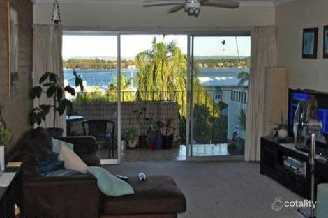 162d River Way, Salter Point, WA 6152