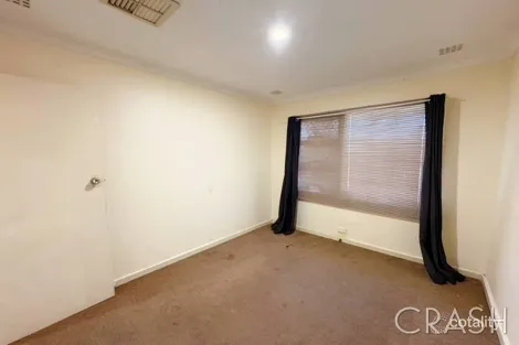 Property photo of 9 Amaroo Court Armadale WA 6112