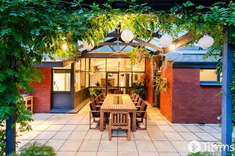 Property photo of 7 Baust Crescent Coromandel Valley SA 5051