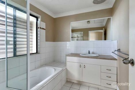 Property photo of 2/4 Bassano Street Geebung QLD 4034