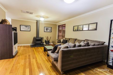 Property photo of 4 Hydra Court Roxburgh Park VIC 3064