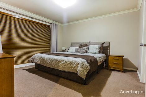 Property photo of 4 Hydra Court Roxburgh Park VIC 3064