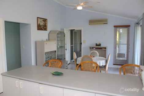 Property photo of 4 Bond Court Horseshoe Bay QLD 4819