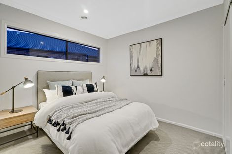 Property photo of 5 Kelmscott Way Werribee VIC 3030