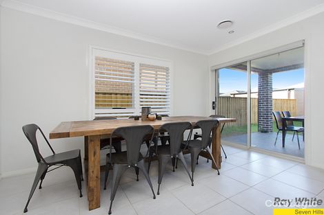 Property photo of 18 Alderton Drive Colebee NSW 2761