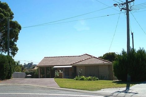 17a Bridgedale Cl, Beldon, WA 6027