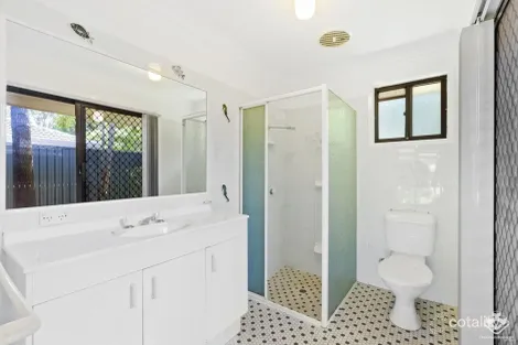 Property photo of 78 Riverlea Waters Drive Nerang QLD 4211