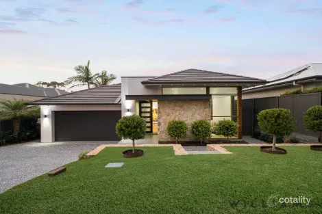 15 Dawbiney Ave, Craigburn Farm, SA 5051