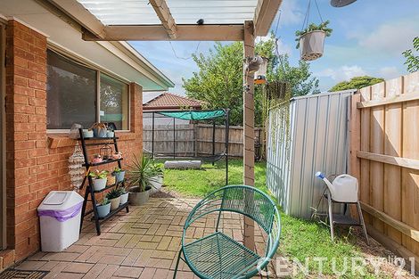 42 Navarre Dr, Cranbourne West, VIC 3977