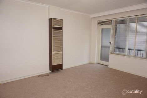Property photo of 9/2 Liscard Street Elsternwick VIC 3185